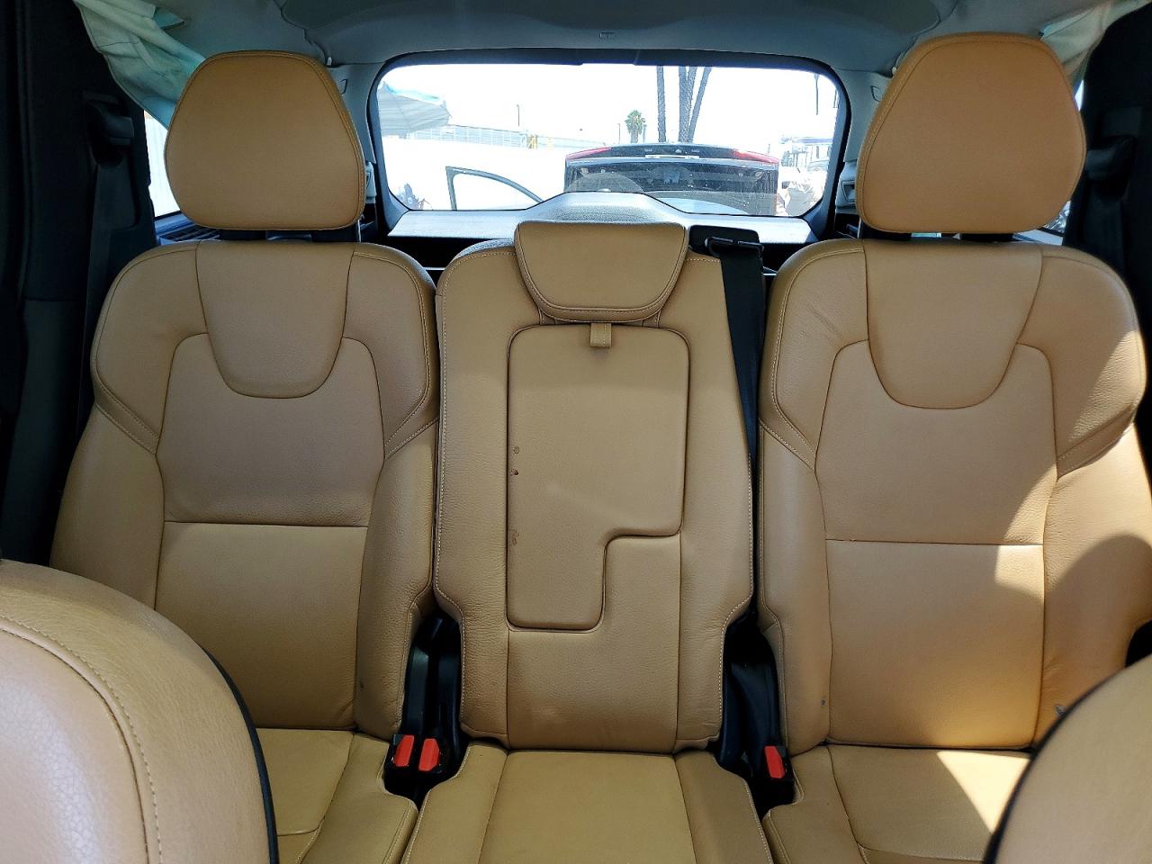 2016 VOLVO XC90 SV42 Momentum