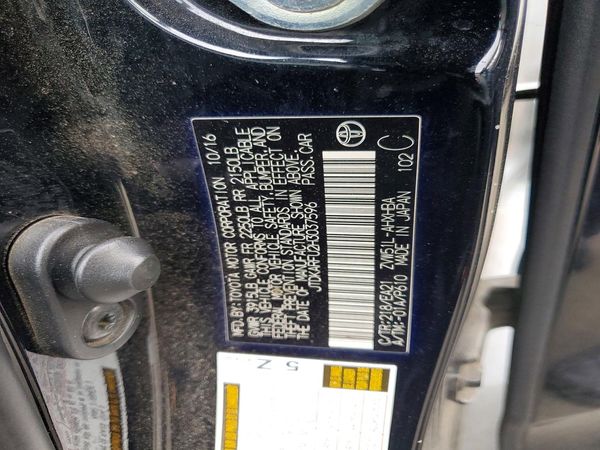 2017 TOYOTA PRIUS