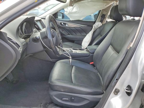 2017 INFINITI Q50