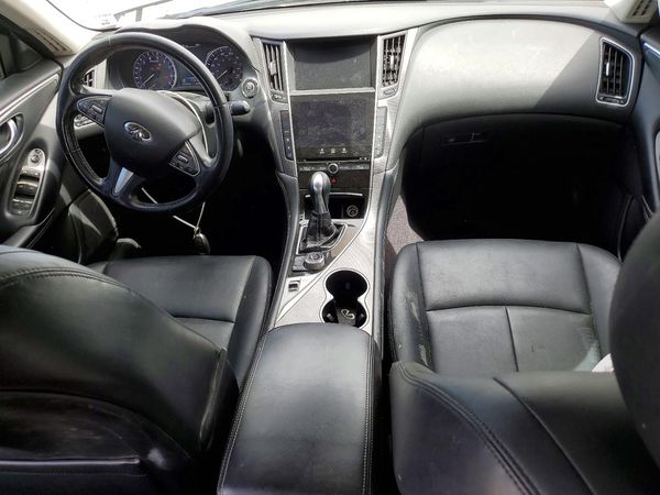 2017 INFINITI Q50