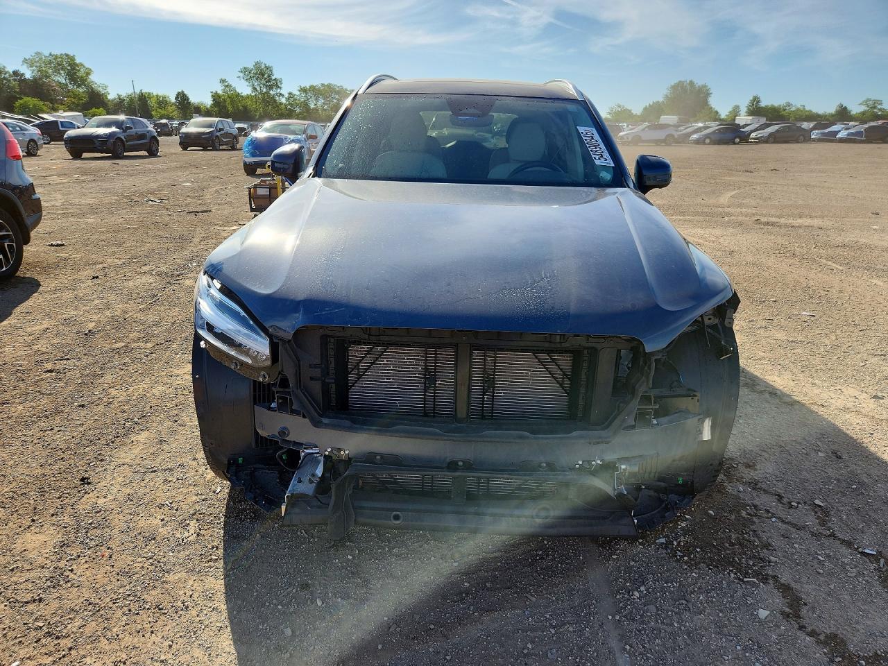 2024 VOLVO XC90 Plus Bright