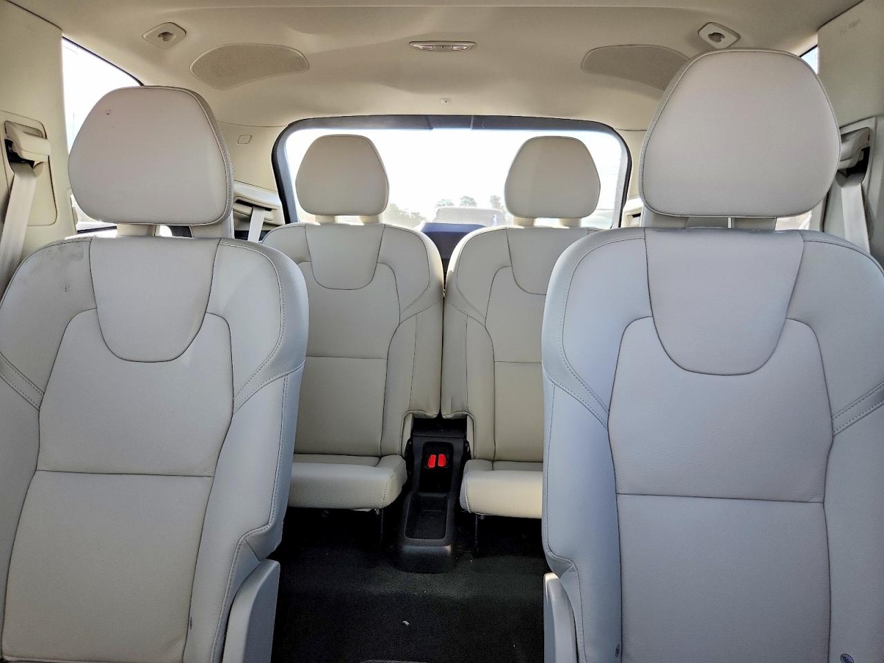 2024 VOLVO XC90 Plus Bright