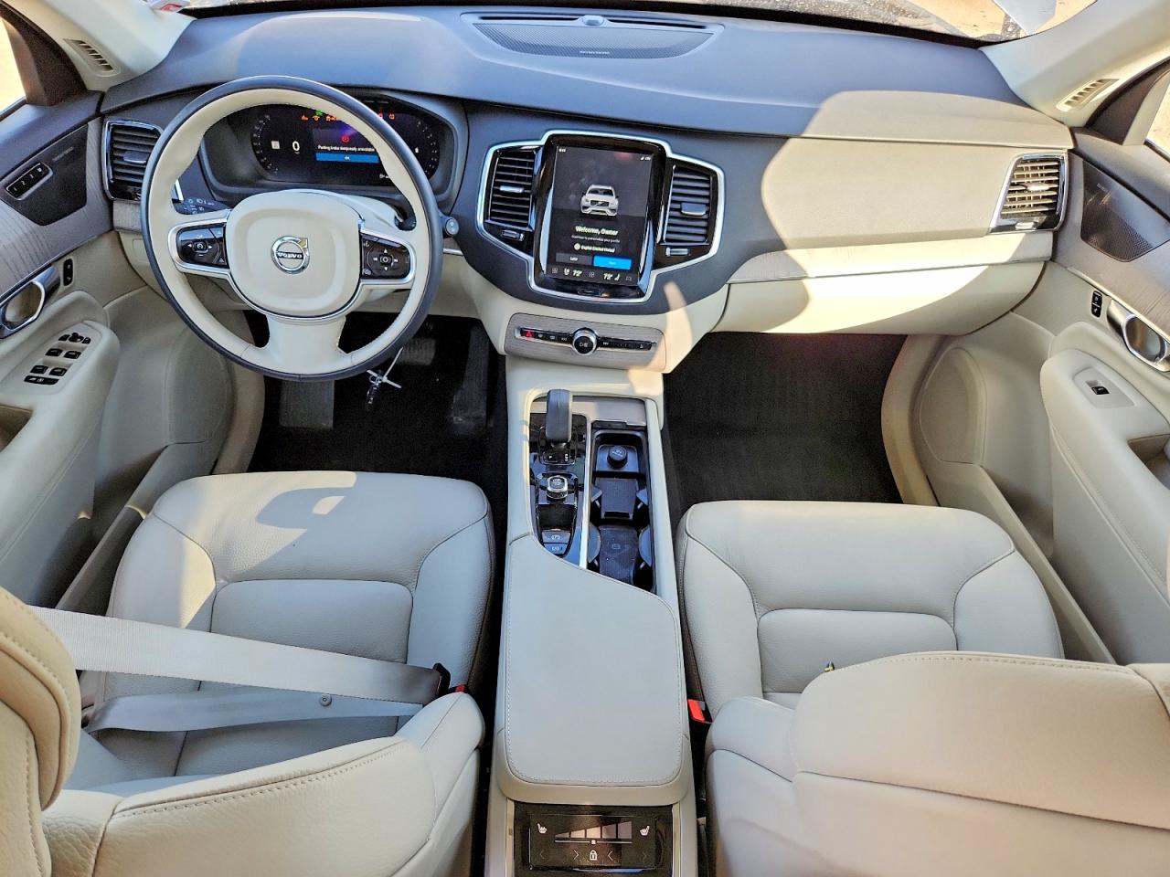 2024 VOLVO XC90 Plus Bright