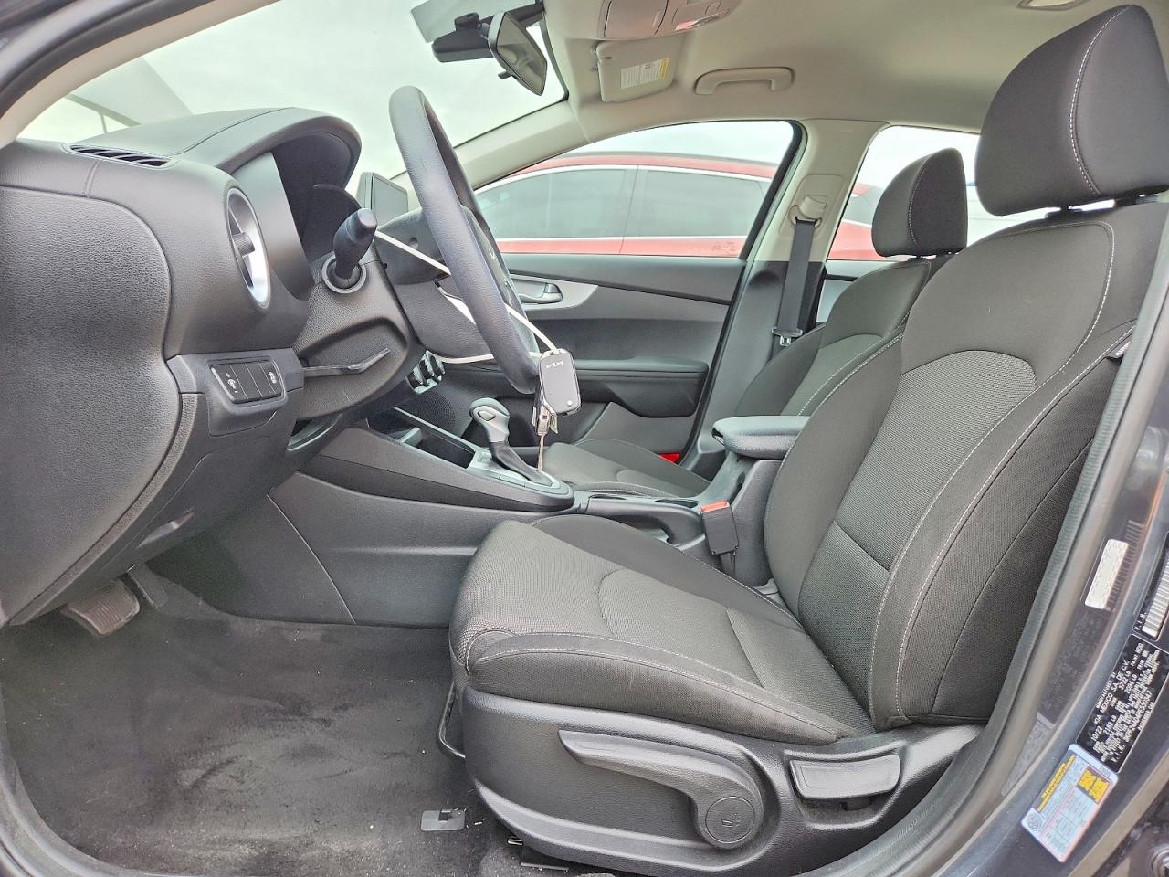 2023 KIA FORTE LX, LXS