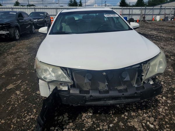 2014 TOYOTA CAMRY