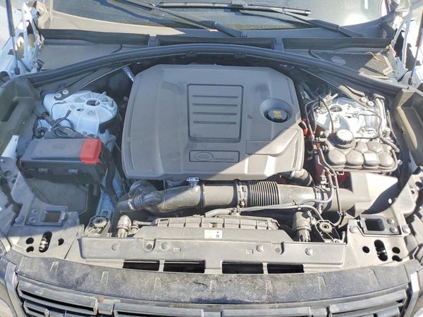 2025 LAND ROVER RANGE ROVER VELAR P250 Dynamic SE