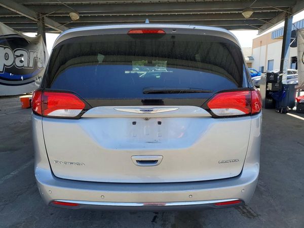 2018 CHRYSLER PACIFICA