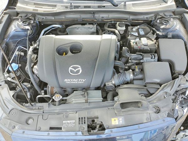 2016 MAZDA 3 Touring/GS