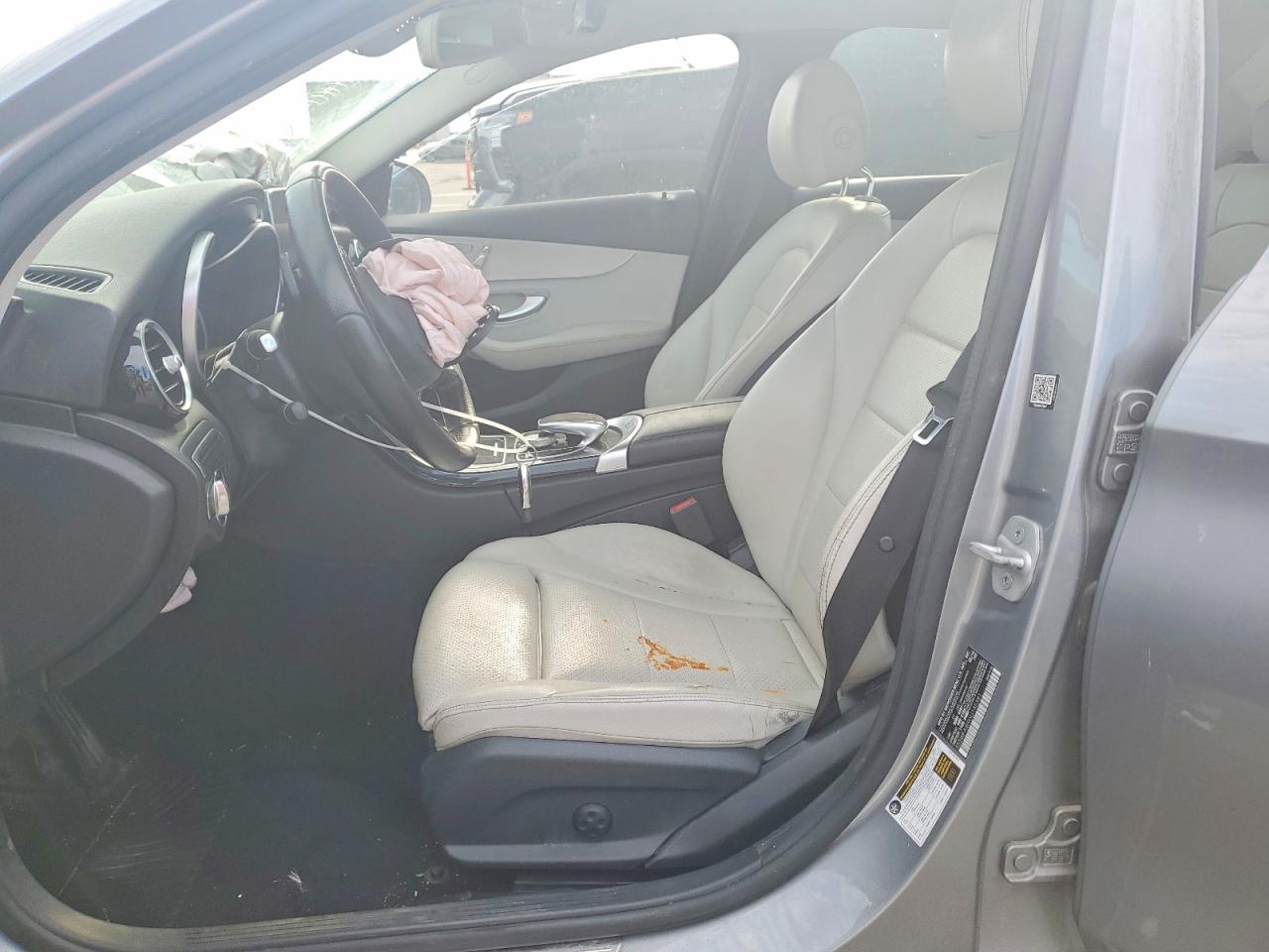 2016 MERCEDES-BENZ C C300