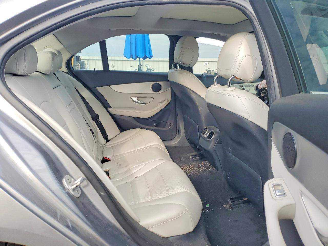 2016 MERCEDES-BENZ C C300