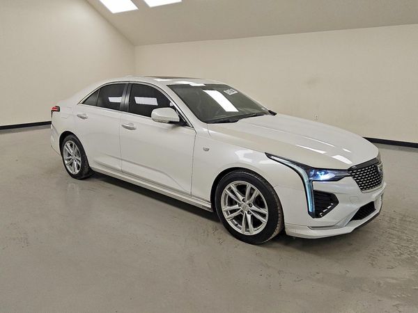 2021 CADILLAC CT4 Luxury — Passenger 3/4