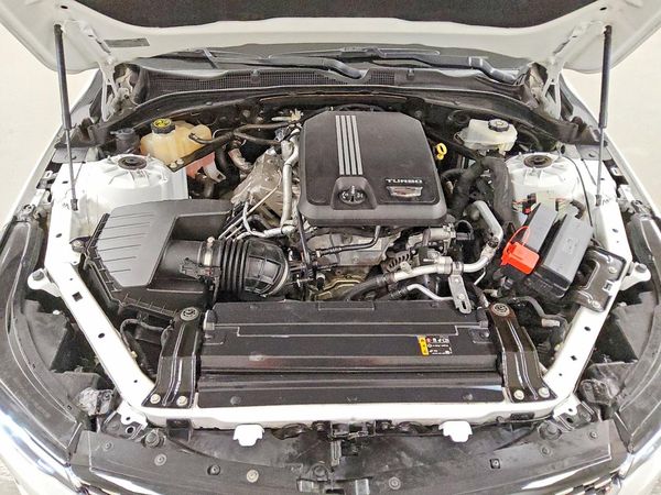 2021 CADILLAC CT4 Luxury — Engine bay