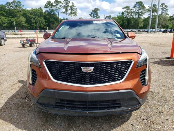 2019 CADILLAC XT4 Sport