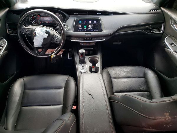 2019 CADILLAC XT4 Sport