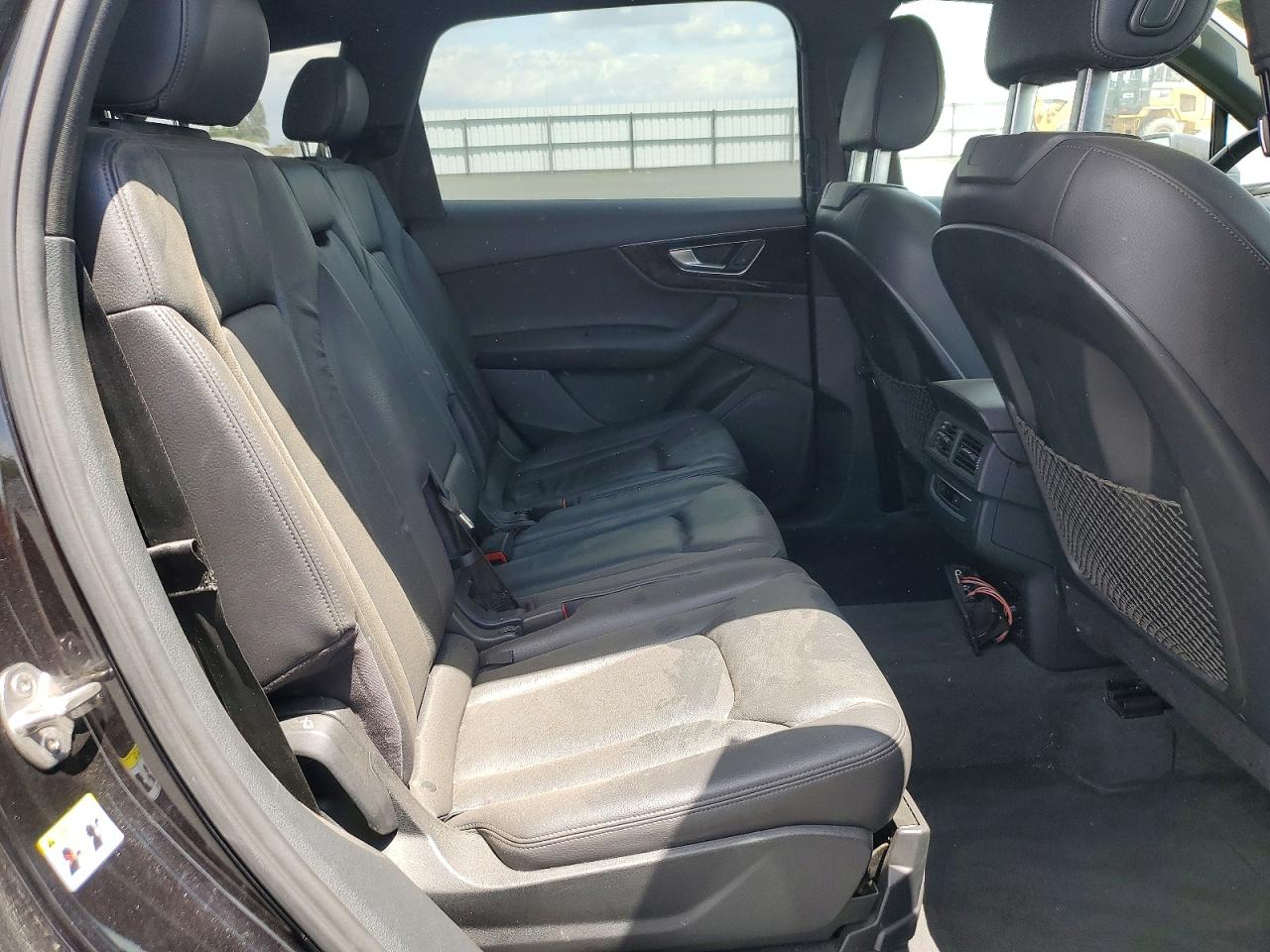 2017 AUDI Q7 quattro Premium Plus