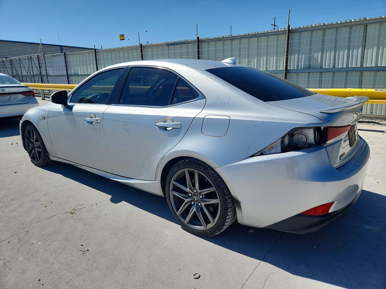 2017 LEXUS IS 200t