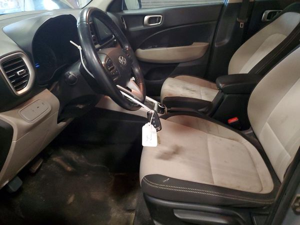 2021 HYUNDAI VENUE