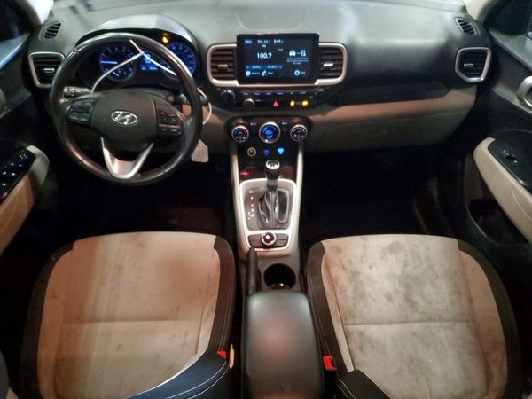 2021 HYUNDAI VENUE