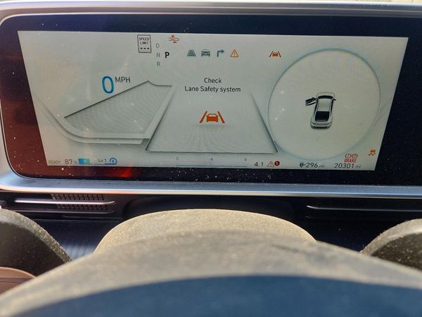 2023 HYUNDAI IONIQ 6 SE