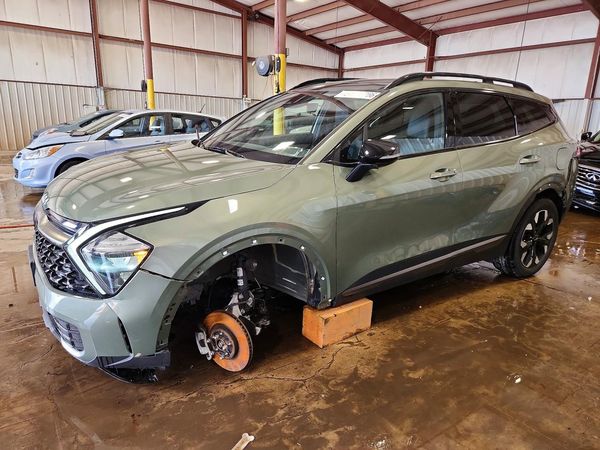 2023 KIA SPORTAGE X-LINE