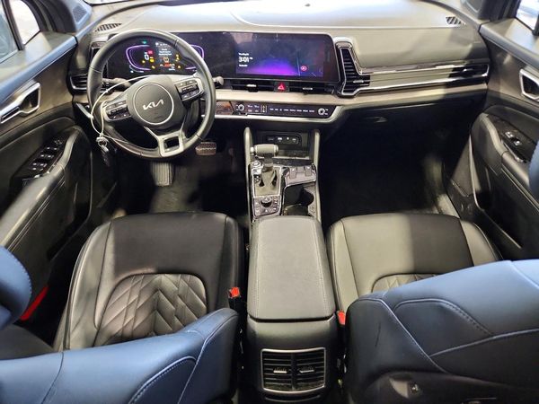 2023 KIA SPORTAGE X-LINE