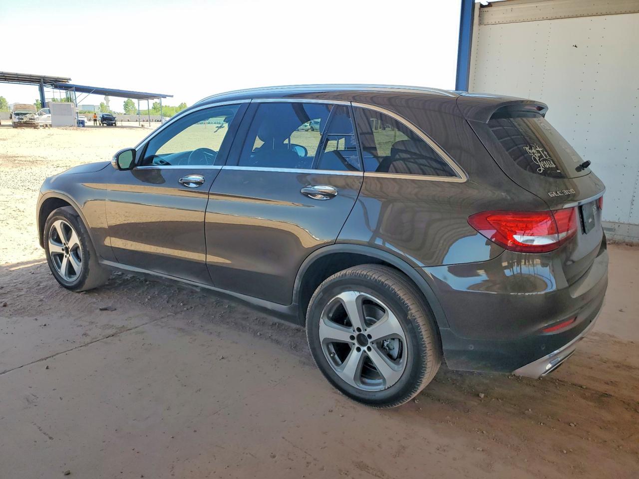 2017 MERCEDES-BENZ GLC GLC300