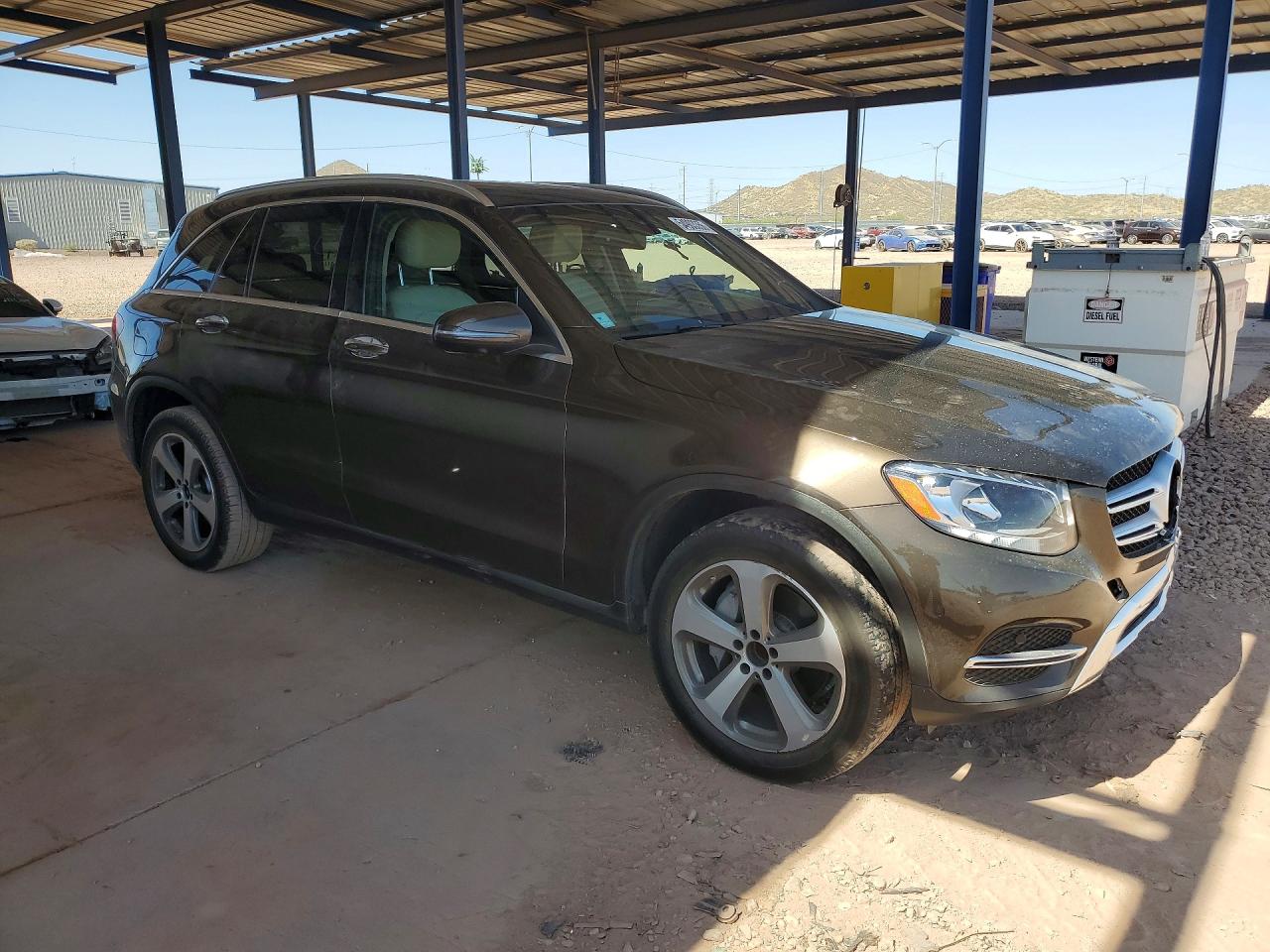 2017 MERCEDES-BENZ GLC GLC300