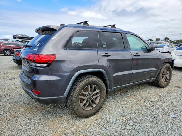 2016 JEEP GRAND CHEROKEE Laredo