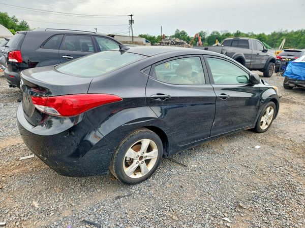 2012 HYUNDAI ELANTRA GLS(Middle grade)