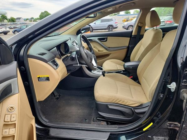 2012 HYUNDAI ELANTRA GLS(Middle grade)