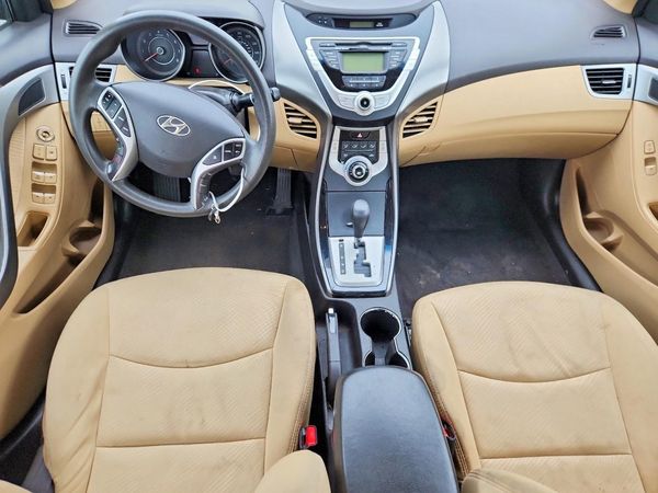 2012 HYUNDAI ELANTRA GLS(Middle grade)