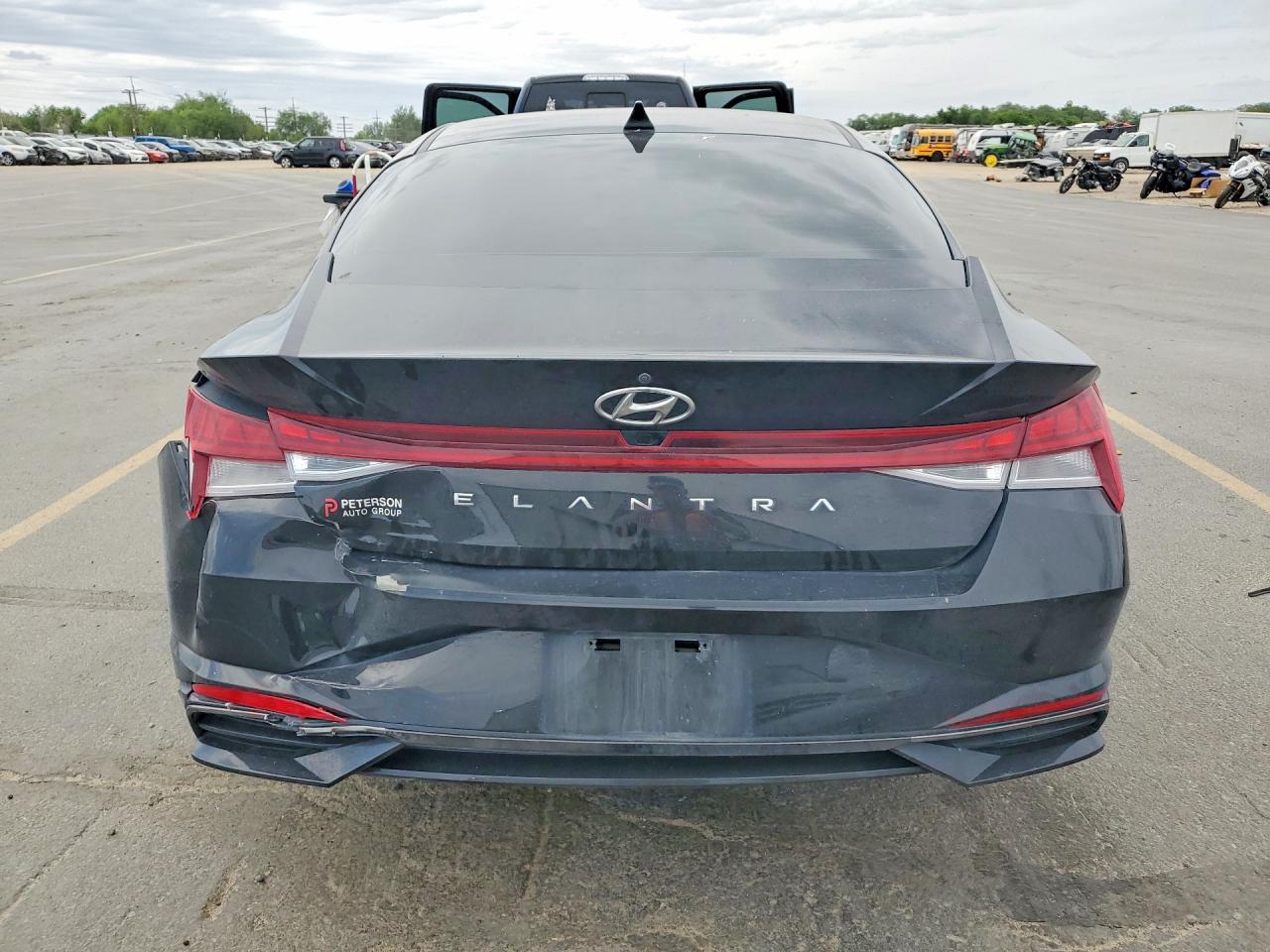 2021 HYUNDAI ELANTRA SEL w/ Premium Pkg