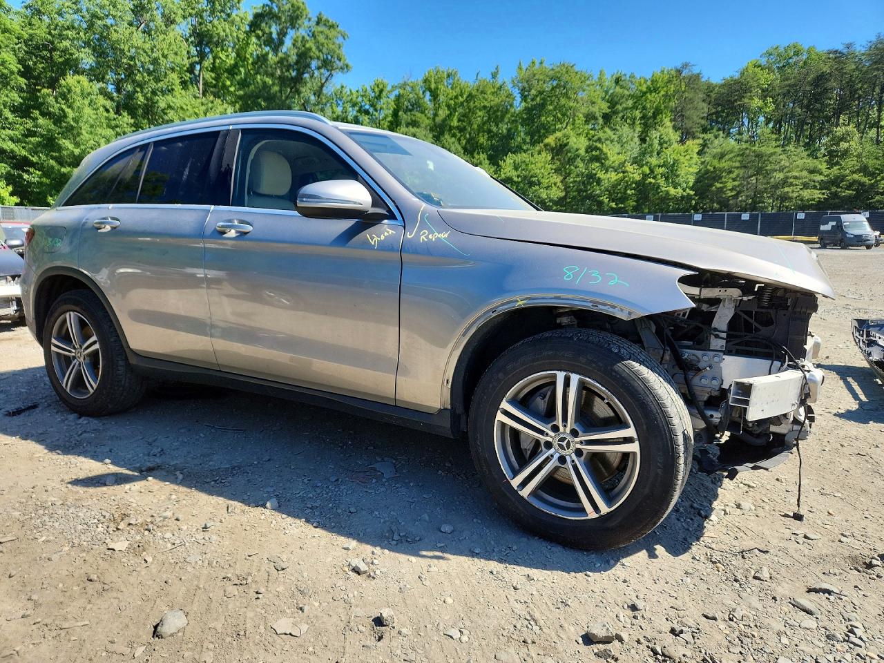 2020 MERCEDES-BENZ GLC GLC300