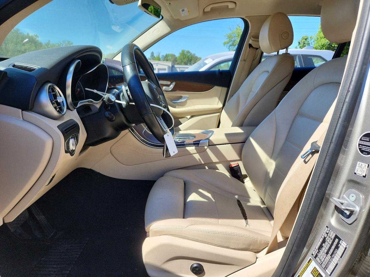2020 MERCEDES-BENZ GLC GLC300