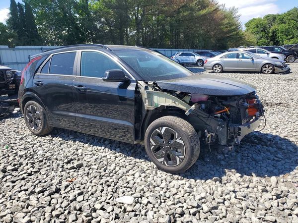 2024 KIA NIRO