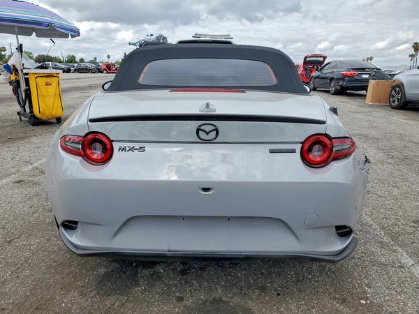 2024 MAZDA MX-5 MIATA