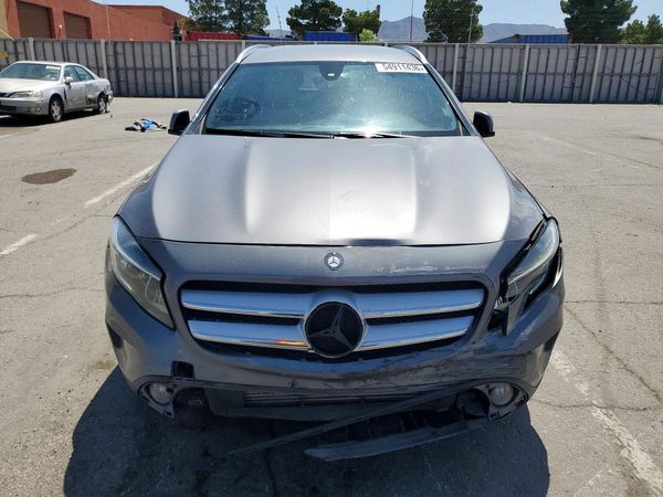 2016 MERCEDES-BENZ GLA GLA250