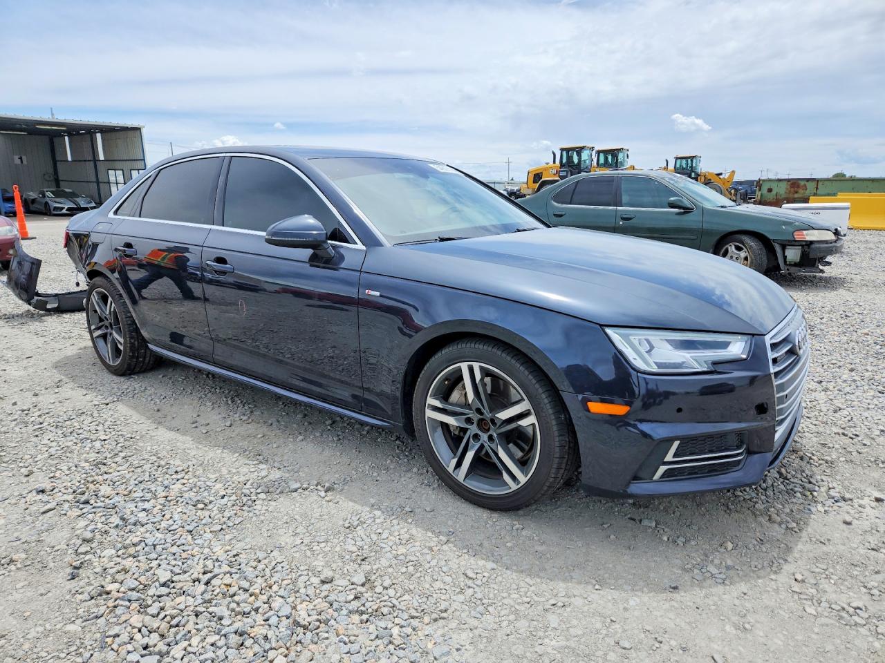 2018 AUDI A4