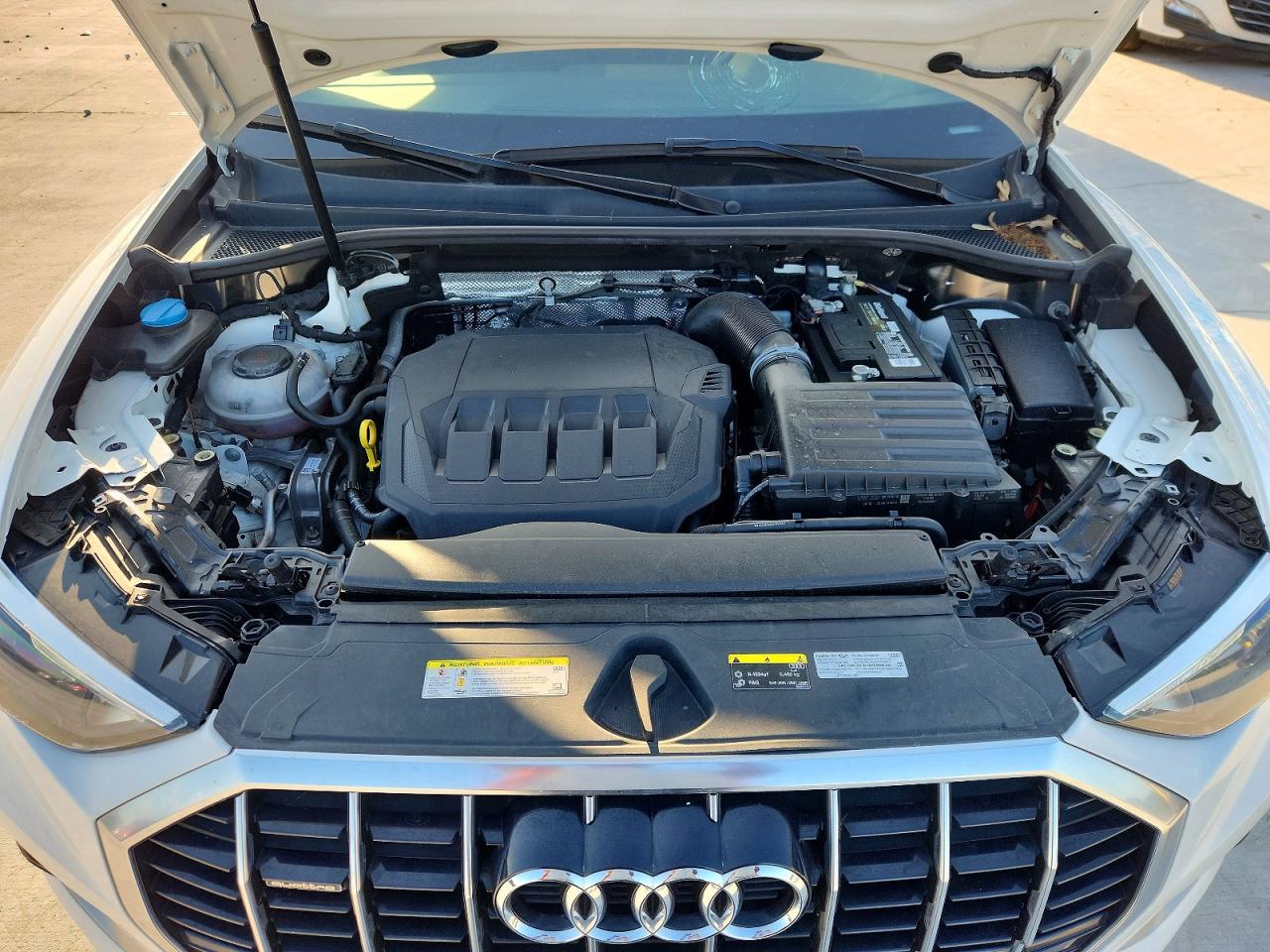 2020 AUDI Q3 quattro Premium