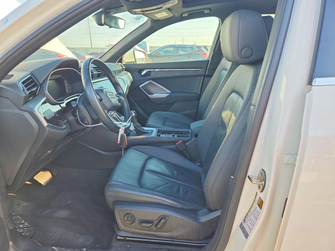 2020 AUDI Q3 quattro Premium