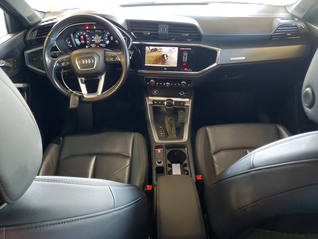 2024 AUDI Q3 S Line quattro Premium
