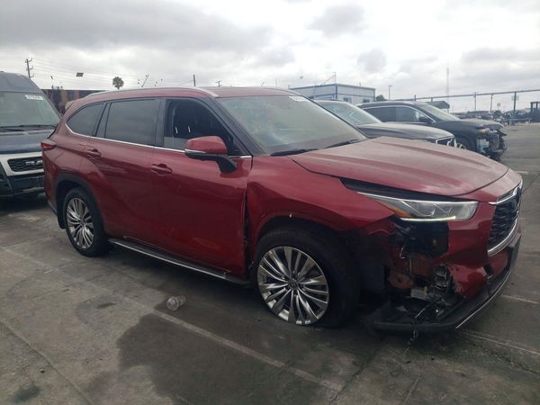 2023 TOYOTA HIGHLANDER