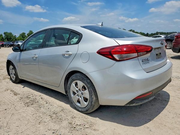 2017 KIA FORTE LX Base