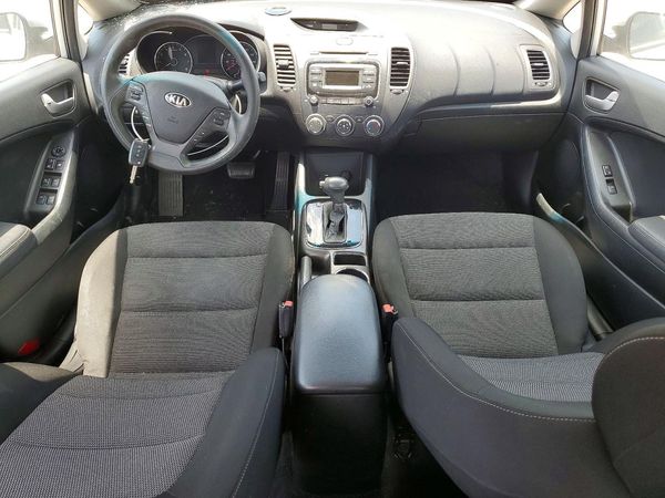 2017 KIA FORTE LX Base