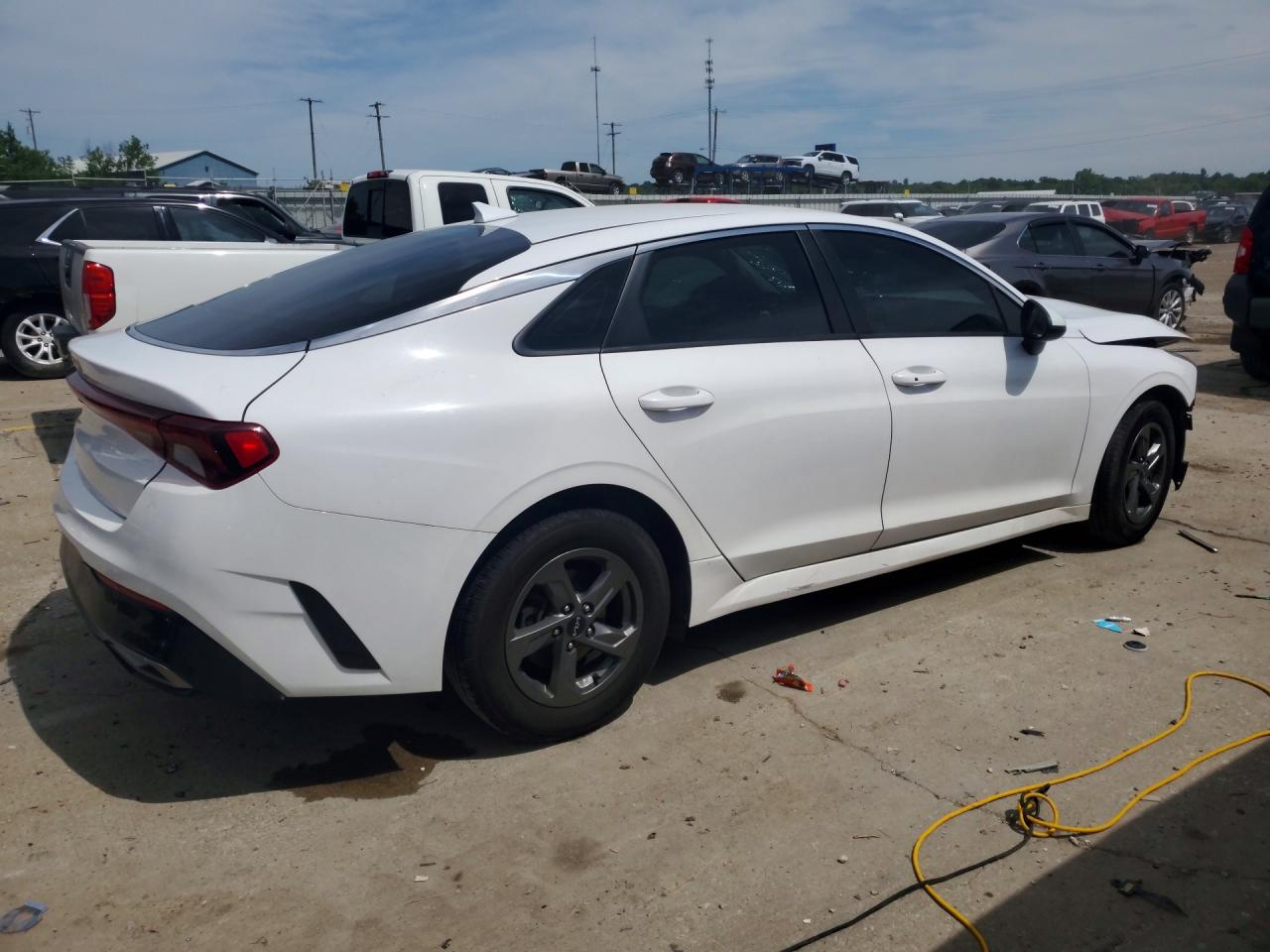 2023 KIA K5 LXS