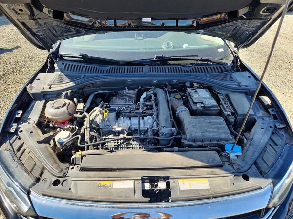 2020 VOLKSWAGEN JETTA S, SE, R-Line — Engine bay