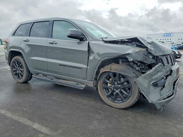 2021 JEEP GRAND CHEROKEE LAREDO 4X4