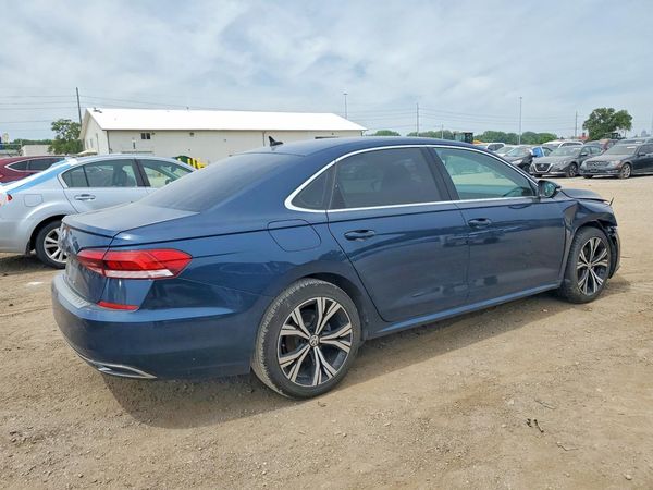 2022 VOLKSWAGEN PASSAT