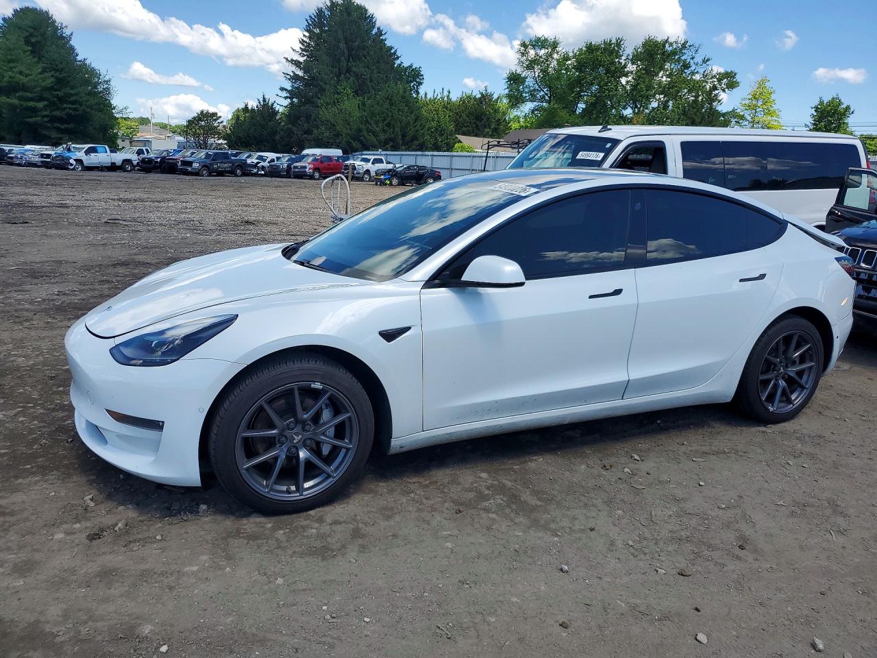 2021 TESLA MODEL 3