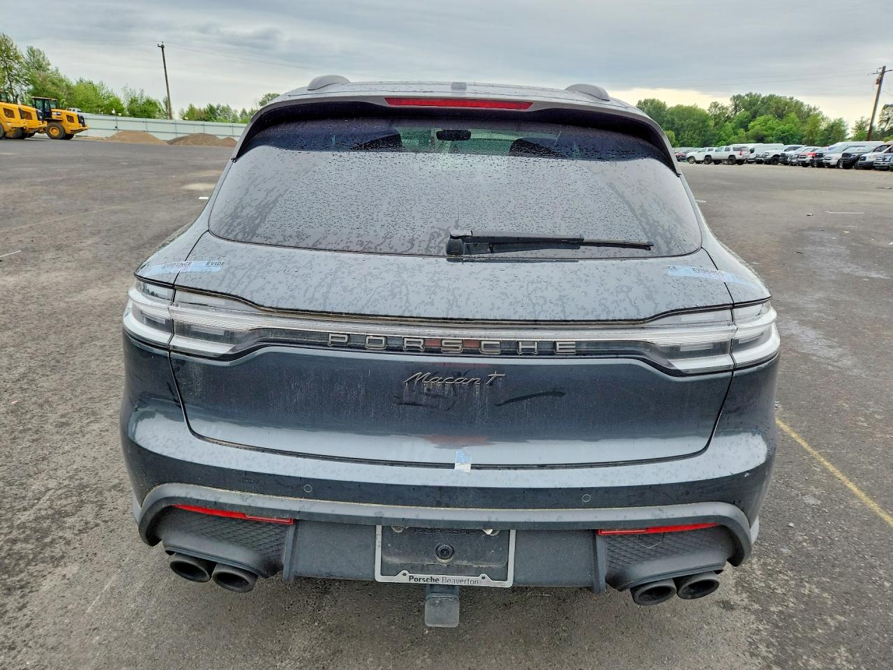 2024 PORSCHE MACAN